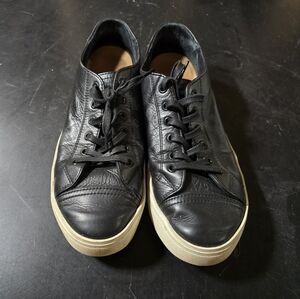 KOIO Mens Leather Sneakers - Mens size 9